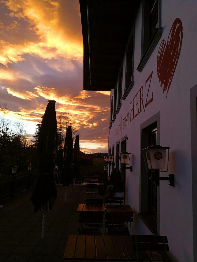 Landgasthof Zum Herz Trauchgau Luaran gambar